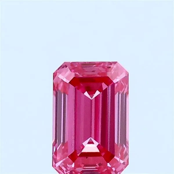0.56ct Emerald Lab Grown Diamond (Colour Fancy Vivid Pink, Clarity VS2, IGI Certified)