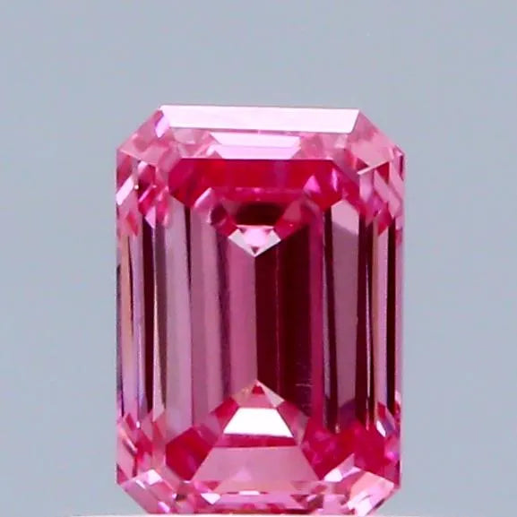 0.56ct Emerald Lab Grown Diamond (Colour Fancy Vivid Pink, Clarity VVS2, IGI Certified)