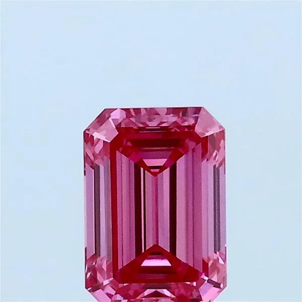 0.60ct Emerald Lab Grown Diamond (Colour Fancy Vivid Pink, Clarity VS1, IGI Certified)