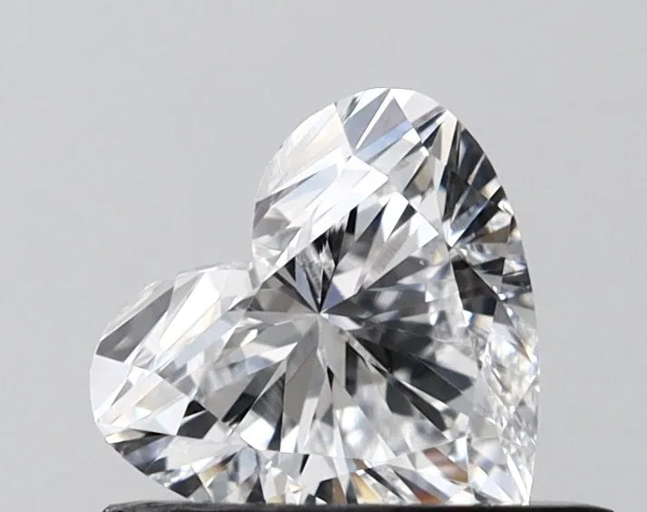0.67ct Heart Lab Grown Diamond (Colour D, Clarity VVS2, IGI Certified)