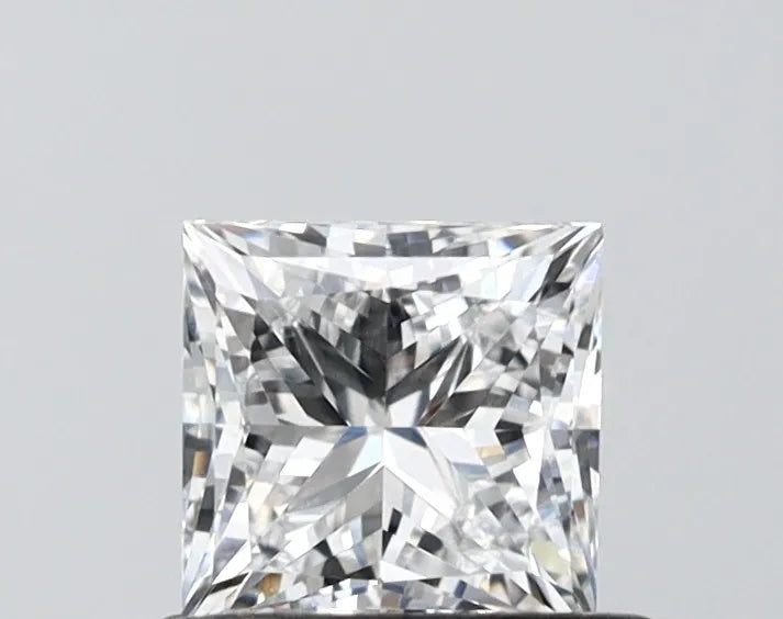 0.72ct Princess Lab Grown Diamond (Colour D, Clarity VVS2, IGI Certified)