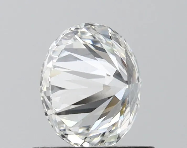0.83ct Round Lab Grown Diamond (Colour E, Clarity VS1, Cut EX, IGI Certified)