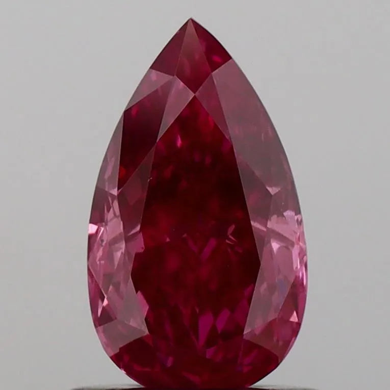0.84ct Pear Lab Grown Diamond (Colour Fancy Vivid Pink, Clarity SI1, IGI Certified)