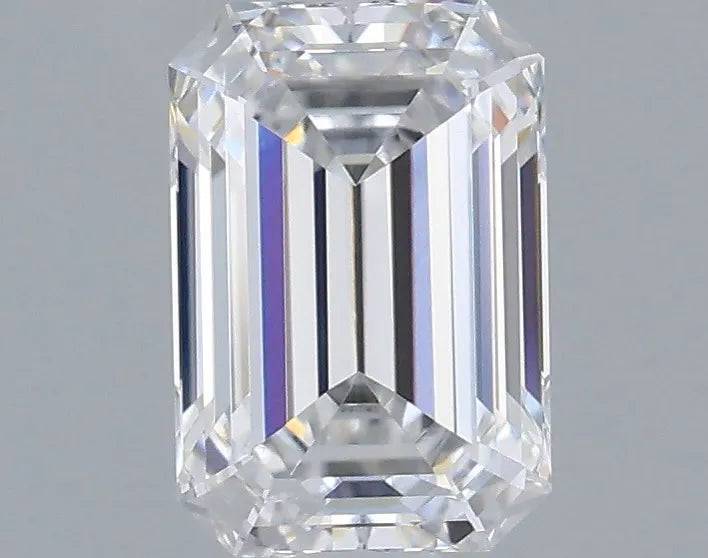0.90ct Emerald Lab Grown Diamond (Colour D, Clarity VVS2, IGI Certified)