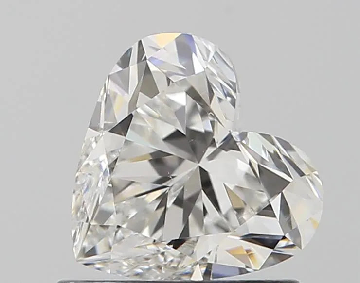0.90ct Heart Natural Diamond (Colour G, Clarity SI1, GIA Certified)