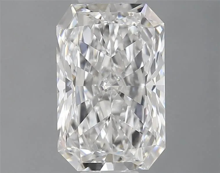 0.90ct Radiant Lab Grown Diamond (Colour E, Clarity VVS2, IGI Certified)