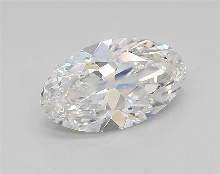 0.92ct Oval Lab Grown Diamond (Colour E, Clarity VVS2, IGI Certified)