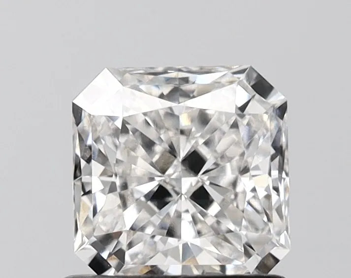 0.92ct Square radiant Lab Grown Diamond (Colour E, Clarity VVS2, IGI Certified)