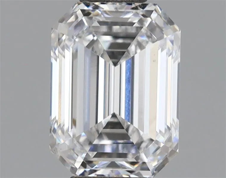 0.94ct Emerald Lab Grown Diamond (Colour Fancy Vivid Green, Clarity VS1, IGI Certified)