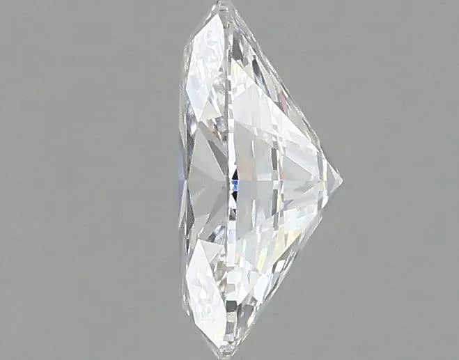 0.99ct Oval Lab Grown Diamond (Colour E, Clarity VVS2, IGI Certified)