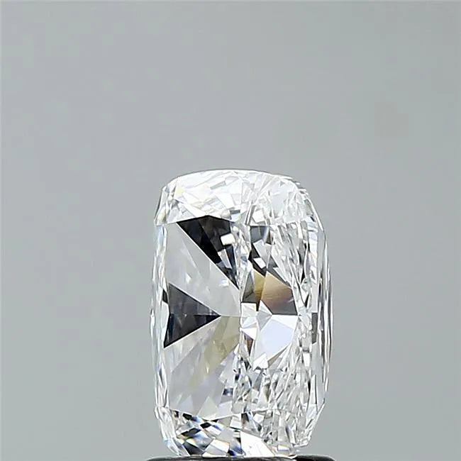 2.23ct Cushion modified Lab Grown Diamond (Colour D, Clarity VS1, IGI Certified)