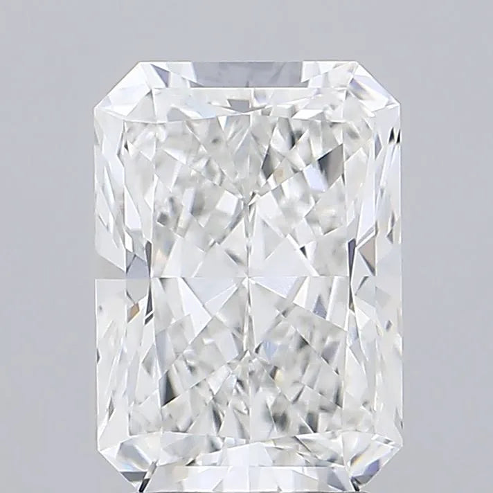 3.02ct Radiant Lab Grown Diamond (Colour F, Clarity VVS2, IGI Certified)
