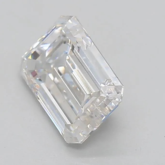 1.82ct Emerald Lab Grown Diamond (Colour G, Clarity VS1, IGI Certified)