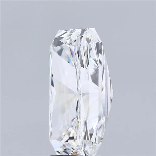 5.03ct Radiant Lab Grown Diamond (Colour D, Clarity VVS2, IGI Certified)