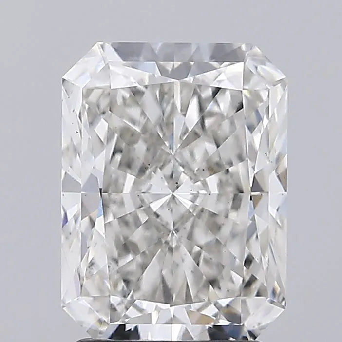 2.42ct Radiant Lab Grown Diamond (Colour G, Clarity VS2, IGI Certified)