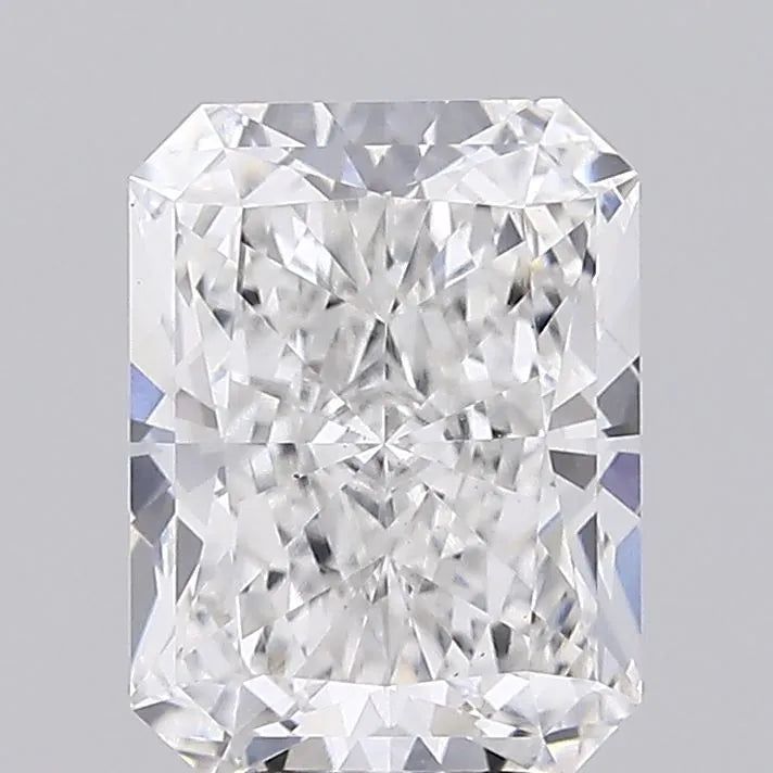3.75ct Radiant Lab Grown Diamond (Colour E, Clarity VS1, IGI Certified)