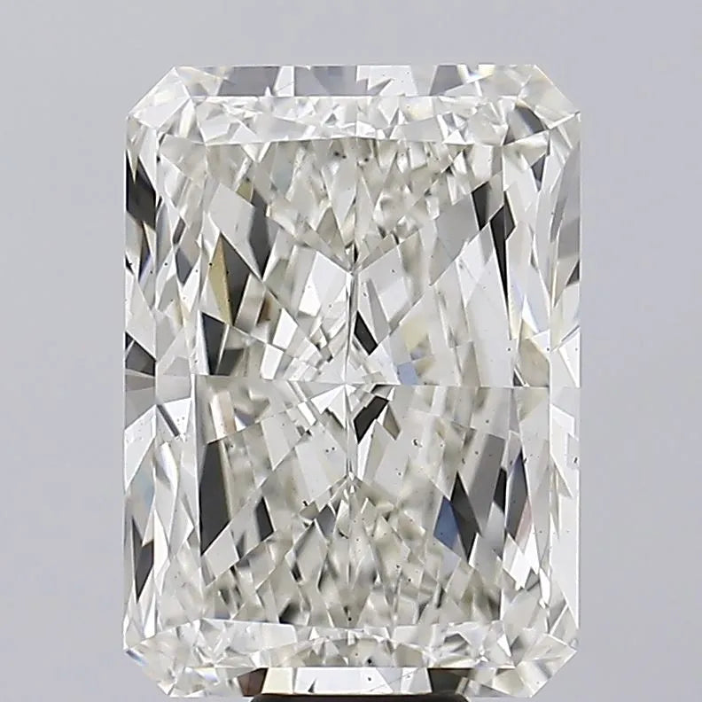14.99ct Radiant Lab Grown Diamond (Colour I, Clarity VS2, IGI Certified)