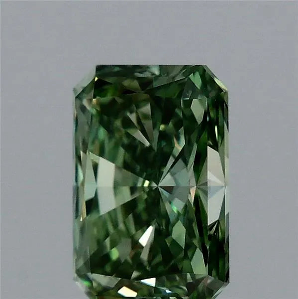 1.51ct Radiant Lab Grown Diamond (Colour Fancy Vivid Green, Clarity VVS2, IGI Certified)
