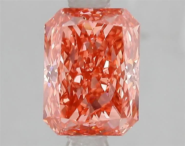 1.52ct Radiant Lab Grown Diamond (Colour Fancy Vivid Pink, Clarity VS2, IGI Certified)