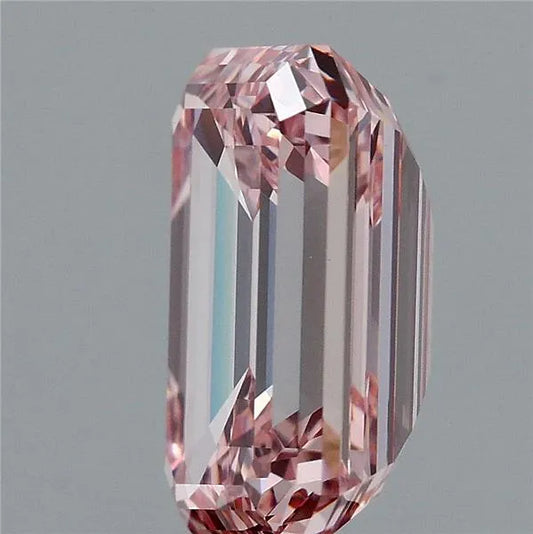 3.02ct Emerald Lab Grown Diamond (Colour Fancy Intense Pink, Clarity VS1, IGI Certified)