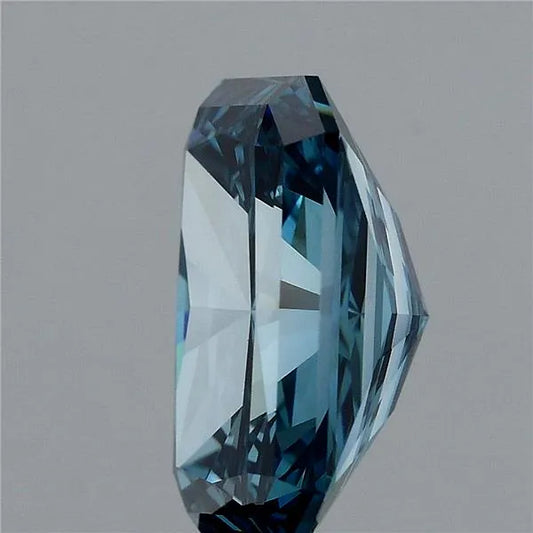 3.15ct Radiant Lab Grown Diamond (Colour Fancy Vivid Blue, Clarity VVS2, IGI Certified)