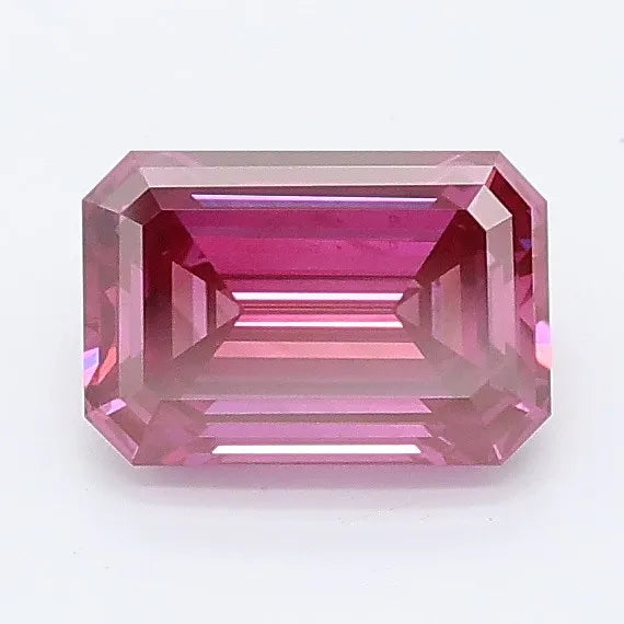 1.00ct Emerald Lab Grown Diamond (Colour Fancy Vivid Pink, Clarity VS1, IGI Certified)