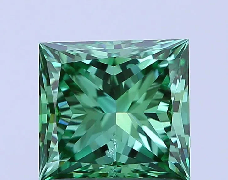1.00ct Princess Lab Grown Diamond (Colour Fancy Vivid Green, Clarity SI1, IGI Certified)