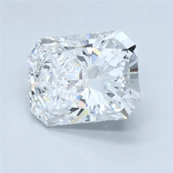1.00ct Radiant Lab Grown Diamond (Colour D, Clarity VVS2, Cut EX, GIA Certified)