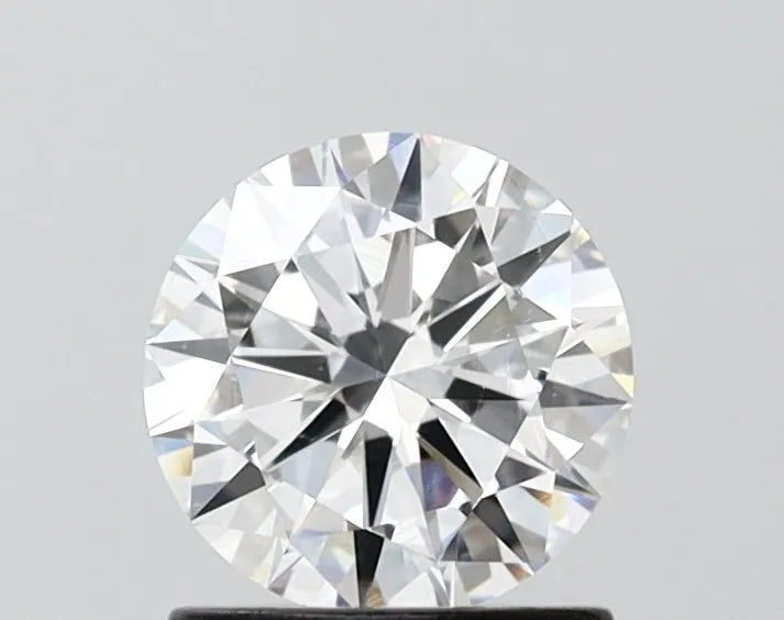 1.00ct Round Lab Grown Diamond (Colour E, Clarity SI1, Cut EX, IGI Certified)