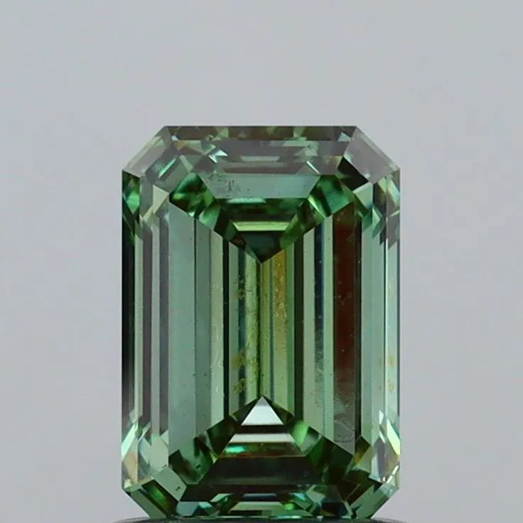 1.01ct Emerald Lab Grown Diamond (Colour Fancy Green, Clarity VS1, Cut GD, IGI Certified)