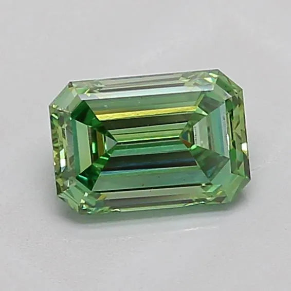 1.01ct Emerald Lab Grown Diamond (Colour Fancy Vivid Green, Clarity VVS1, IGI Certified)