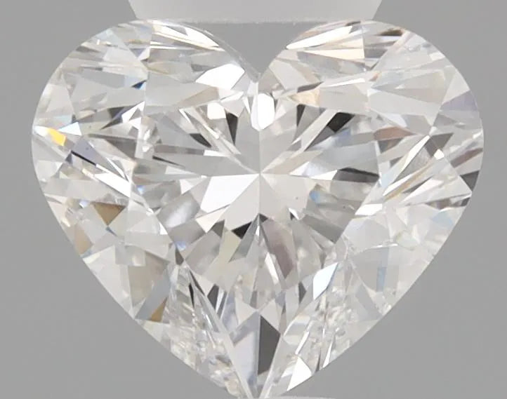 1.01ct Heart Lab Grown Diamond (Colour D, Clarity VVS2, IGI Certified)