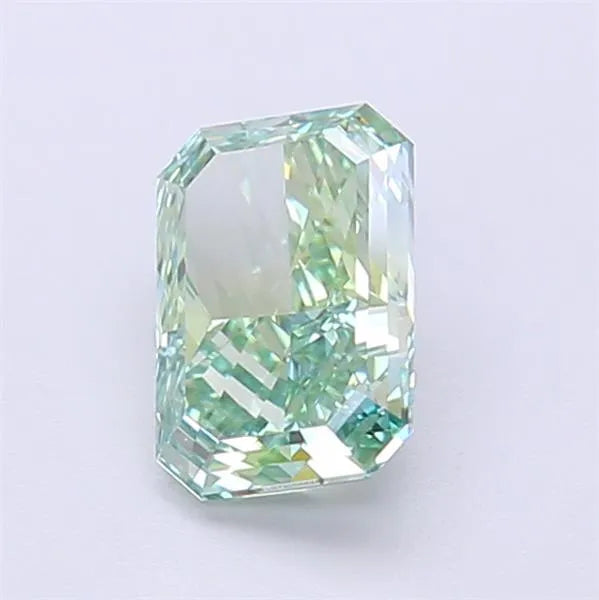 1.01ct Radiant Lab Grown Diamond (Colour Fancy Vivid Green, Clarity VVS1, IGI Certified)