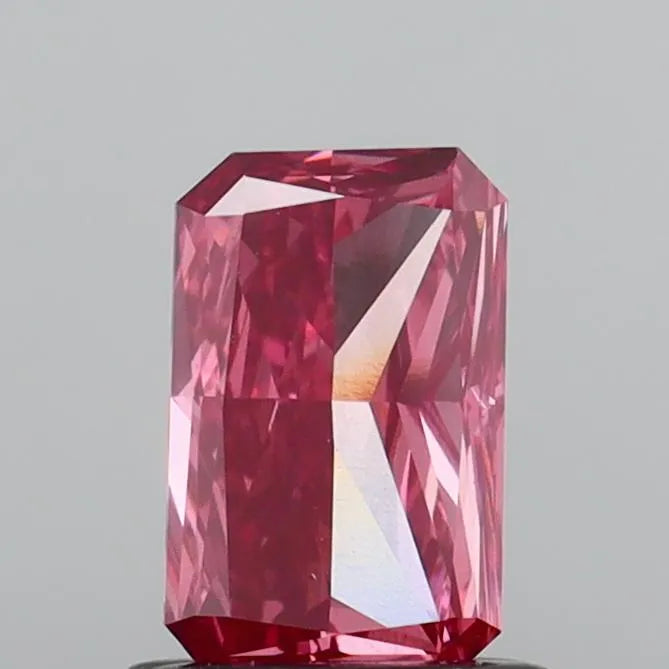 1.01ct Radiant Lab Grown Diamond (Colour Fancy Vivid Pink, Clarity VVS2, IGI Certified)