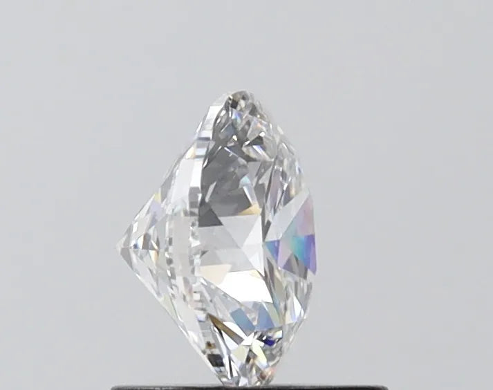 1.01ct Round Lab Grown Diamond (Colour E, Clarity SI1, Cut EX, IGI Certified)