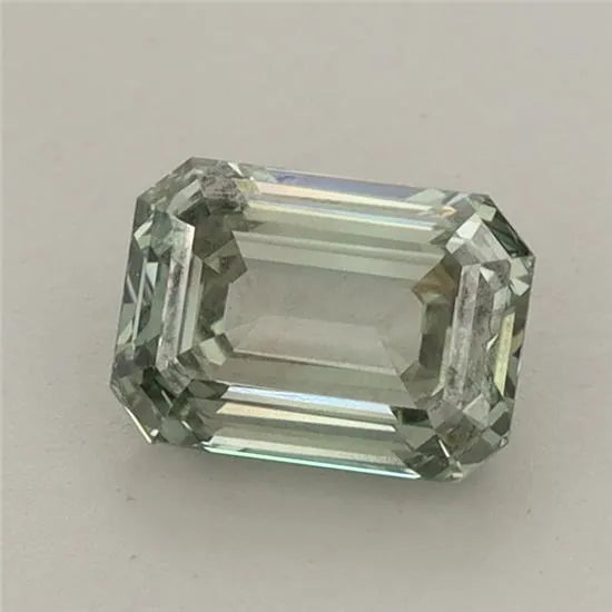 1.02ct Emerald Lab Grown Diamond (Colour Fancy Vivid Green, Clarity VS1, IGI Certified)