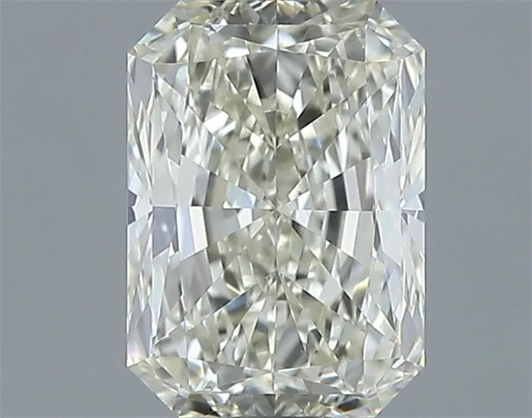 1.02ct Radiant Natural Diamond (Colour J, Clarity VVS2, Cut VG, IGI Certified)