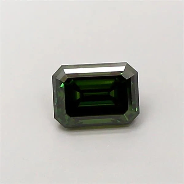 1.04ct Emerald Lab Grown Diamond (Colour Fancy Vivid Green, Clarity SI1, IGI Certified)