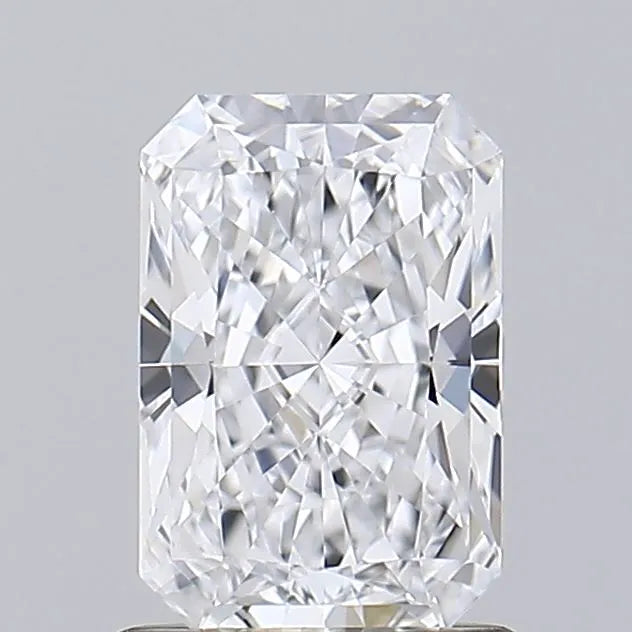 1.04ct Radiant Lab Grown Diamond (Colour D, Clarity VVS2, IGI Certified)