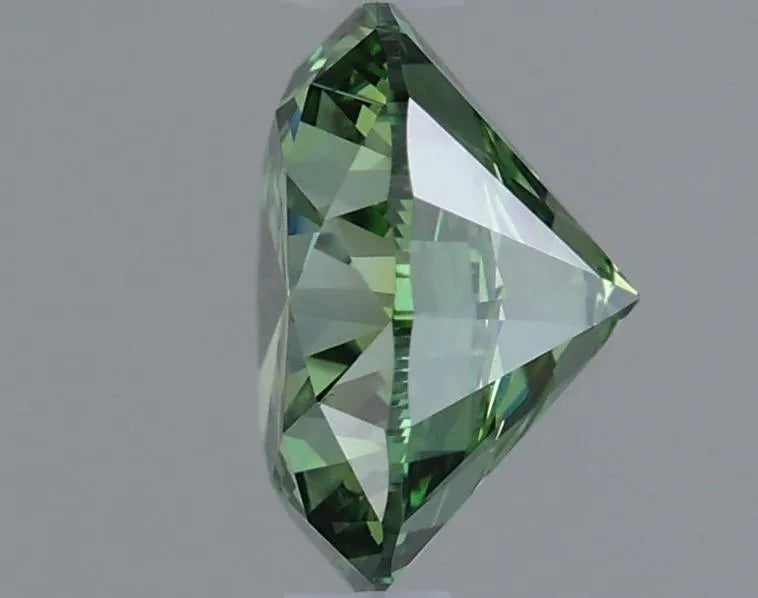 1.05ct Round Lab Grown Diamond (Colour Fancy Vivid Green, Clarity VVS2, Cut VG, IGI Certified)