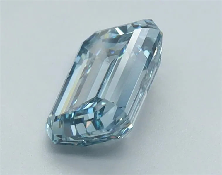 1.06ct Emerald Lab Grown Diamond (Colour Fancy Intense Blue, Clarity VVS2, IGI Certified)