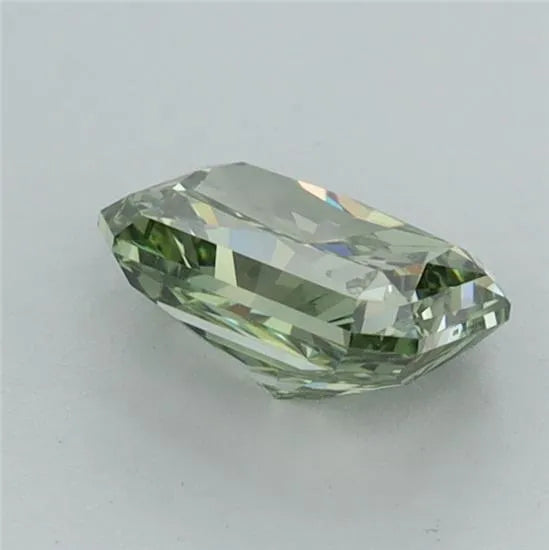 1.07ct Radiant Lab Grown Diamond (Colour Fancy Vivid Green, Clarity VVS2, IGI Certified)