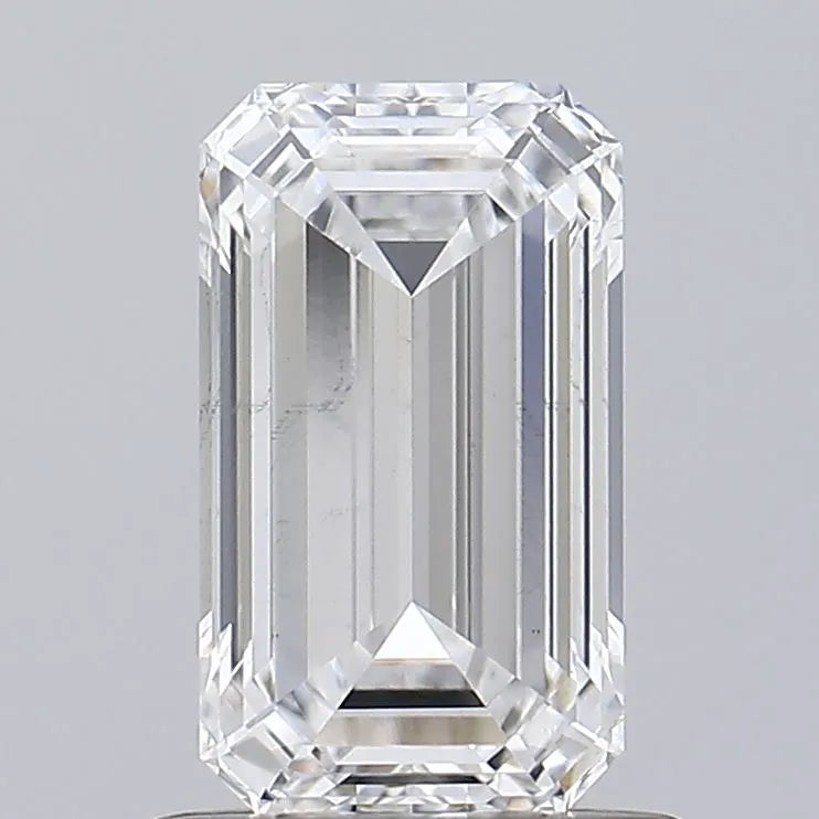 1.08ct Emerald Lab Grown Diamond (Colour E, Clarity SI1, IGI Certified)