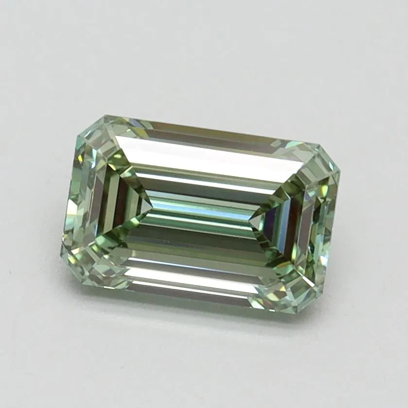 1.11ct Emerald Lab Grown Diamond (Colour Fancy Intense Green, Clarity VVS2, IGI Certified)