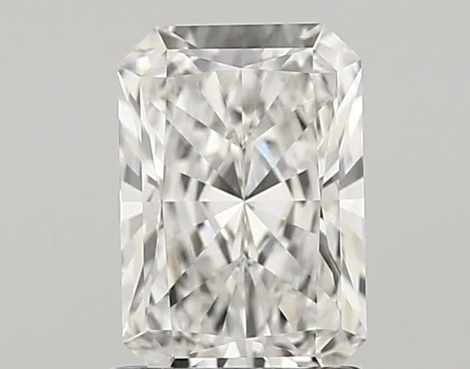 1.13ct Radiant Lab Grown Diamond (Colour E, Clarity VVS1, IGI Certified)