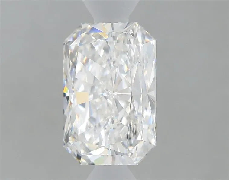 1.15ct Radiant Lab Grown Diamond (Colour E, Clarity VS1, IGI Certified)