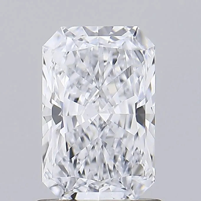 1.22ct Radiant Lab Grown Diamond (Colour E, Clarity VVS2, IGI Certified)