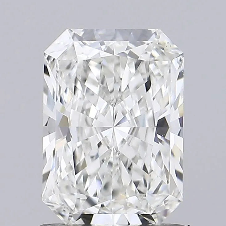 1.22ct Radiant Lab Grown Diamond (Colour F, Clarity VVS2, IGI Certified)