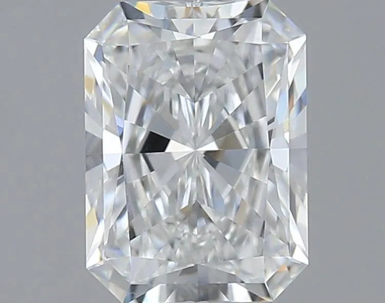 1.29ct Radiant Lab Grown Diamond (Colour E, Clarity VVS1, IGI Certified)