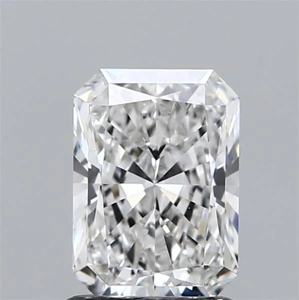 1.33ct Radiant Lab Grown Diamond (Colour F, Clarity VS1, IGI Certified)